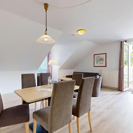 Appartementhaus Binzer Sterne 60